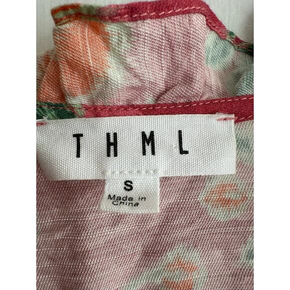 THML Floral Midi Dress Flutter Sleeve size small - Picture 3 of 6